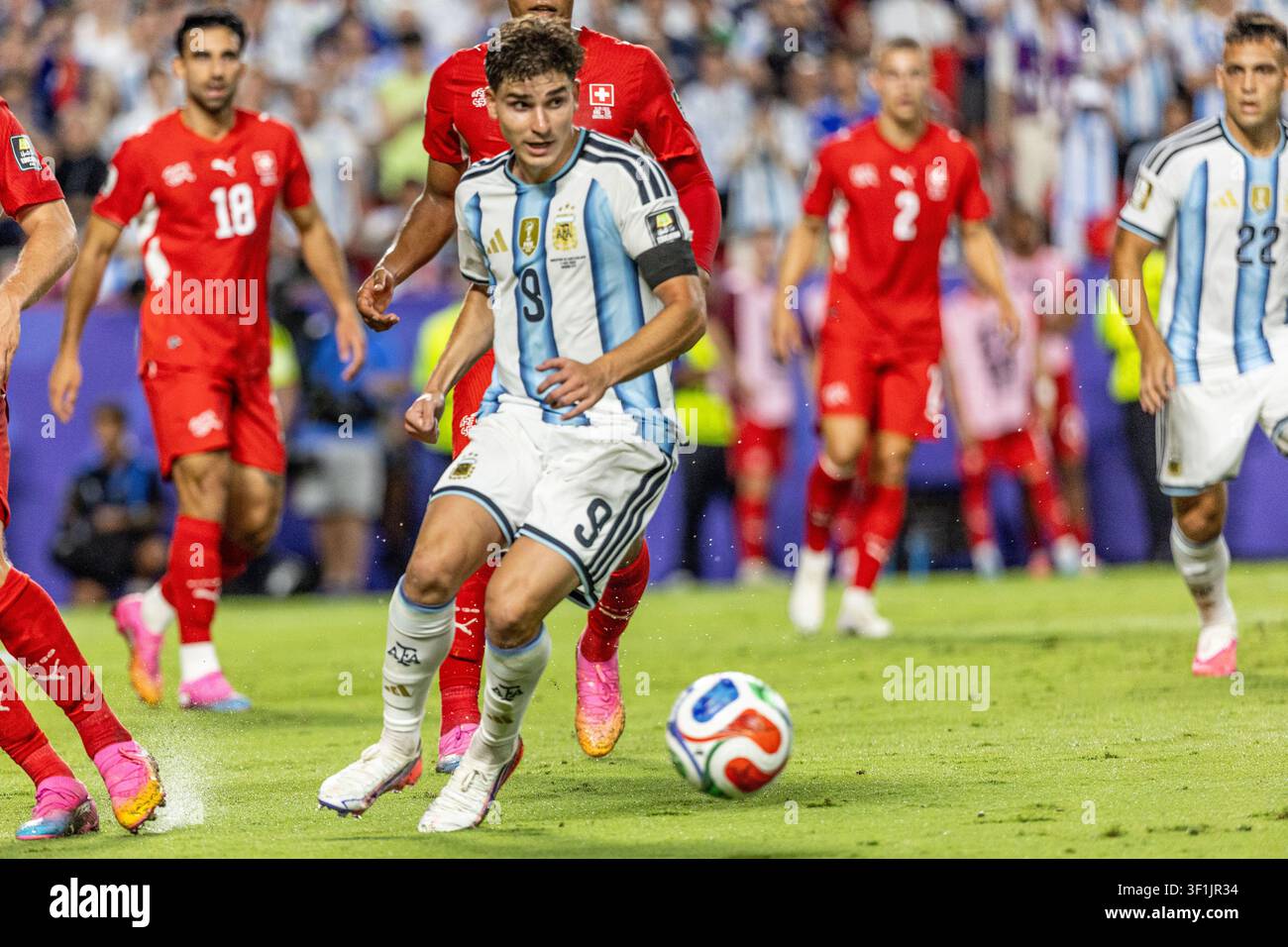 KANSAS, - 11 LUGLIO: Julian Alvarez durante la partita degli ottavi di finale della Coppa del Mondo FIFA 2026 tra Argentina e Svizzera allo stadio di Kansas l'11 luglio 2026 Foto Stock