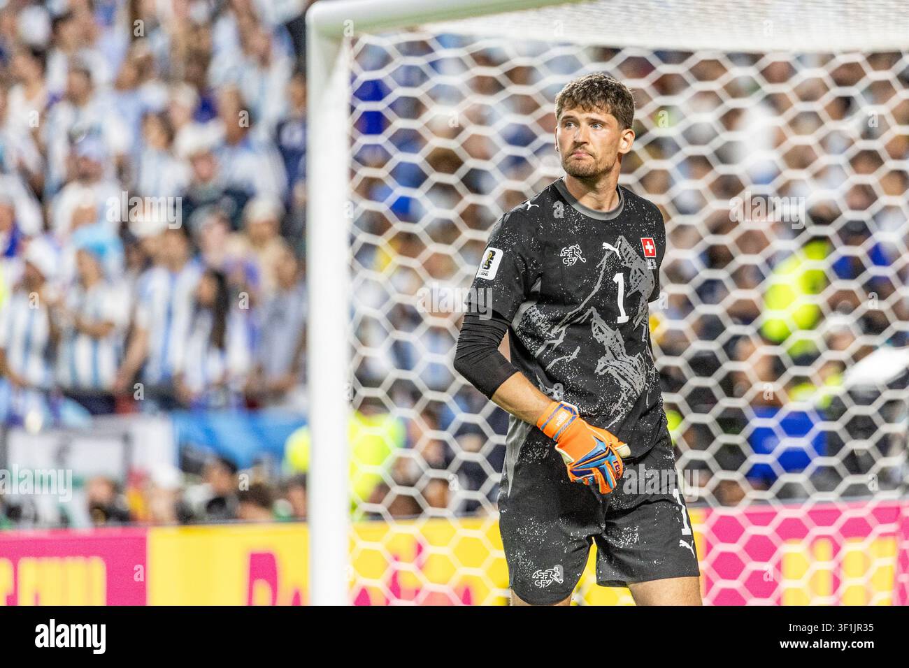 KANSAS, - 11 LUGLIO: Gregor Kobel durante la partita degli ottavi di finale della Coppa del Mondo FIFA 2026 tra Argentina e Svizzera allo stadio di Kansas l'11 luglio 2026 i Foto Stock
