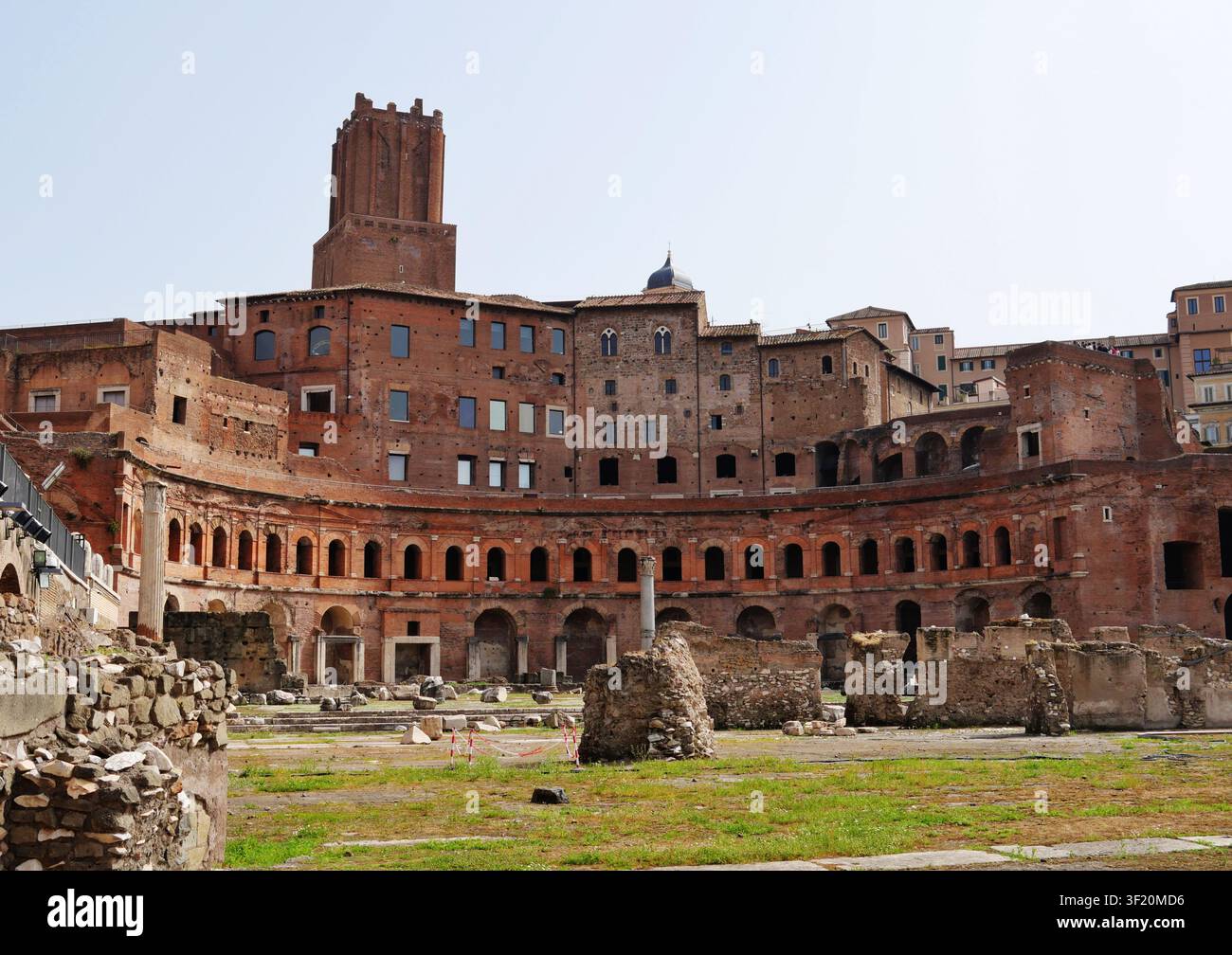 Interno del Mercato di Traiano/Mercati di Traiano, Roma, Lazio, Italia, aprile 2024 Foto Stock