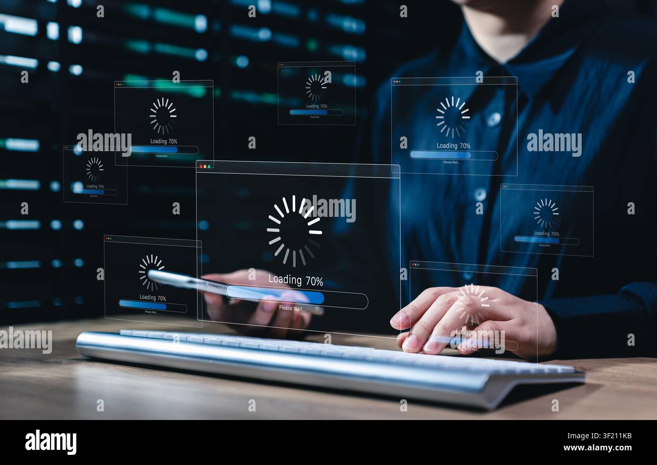 Concetto di processo di caricamento e aggiornamento del sistema con barre di progresso virtuali, che rappresentano l'installazione del software, la sincronizzazione dei dati, l'aggiornamento dell'applicazione Foto Stock