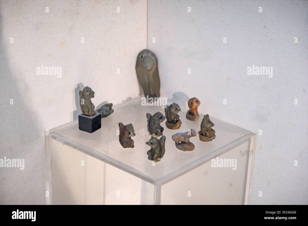 Scoiattoli e altri roditori. Figurine animali. Terracotta, maiolica, pasta, conchiglia e pietra. c. 2700-2000 a.C. Mohenjo-Daro, Kalibangan, Dholavira, H Foto Stock