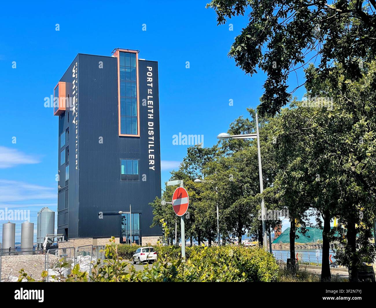 Port of Leith Distillery, Leith, Edimburgo, Scozia - Immagine stock catturata con smartphone