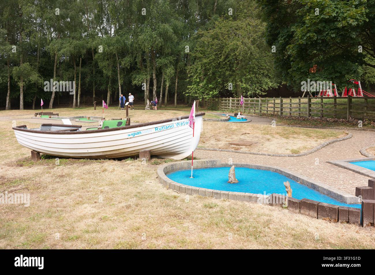 Campo da mini golf a Sykes Lane, bacino di Rutland Water, Inghilterra. Foto Stock