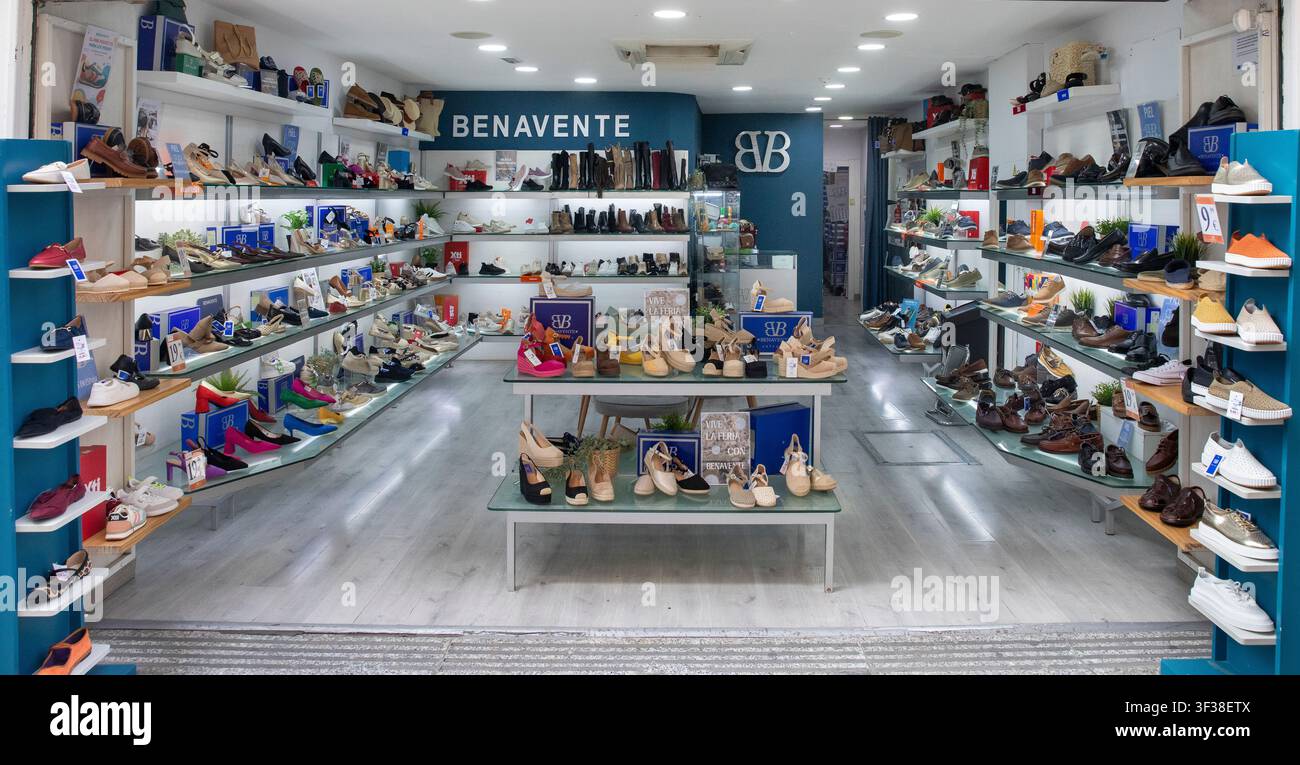 negozio di scarpe Benavente Foto Stock