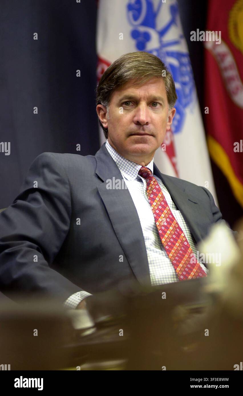 Sindaco di Austin Will Wynn durante una riunione del consiglio comunale al Municipio, Austin, Texas, il 10 aprile 2008. (Foto di John Anderson/The Austin Chronicle) Foto Stock
