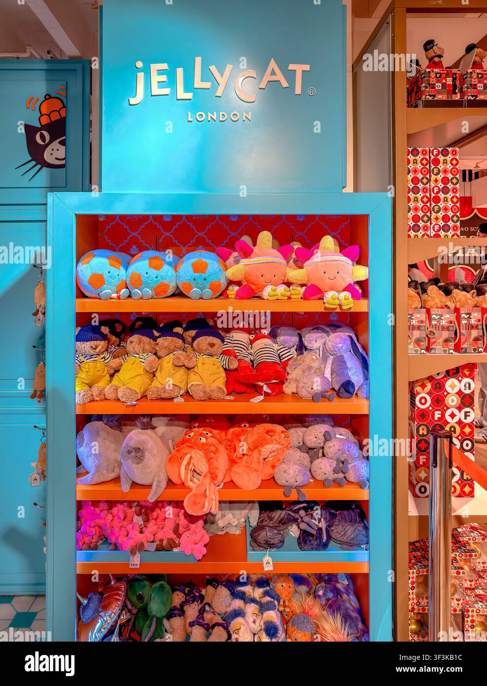 La Jellycat Pâtisserie Experience è una boutique pop-up interattiva a tema panetteria situata all'interno delle Galeries Lafayette Haussmann a Parigi, Francia Foto Stock