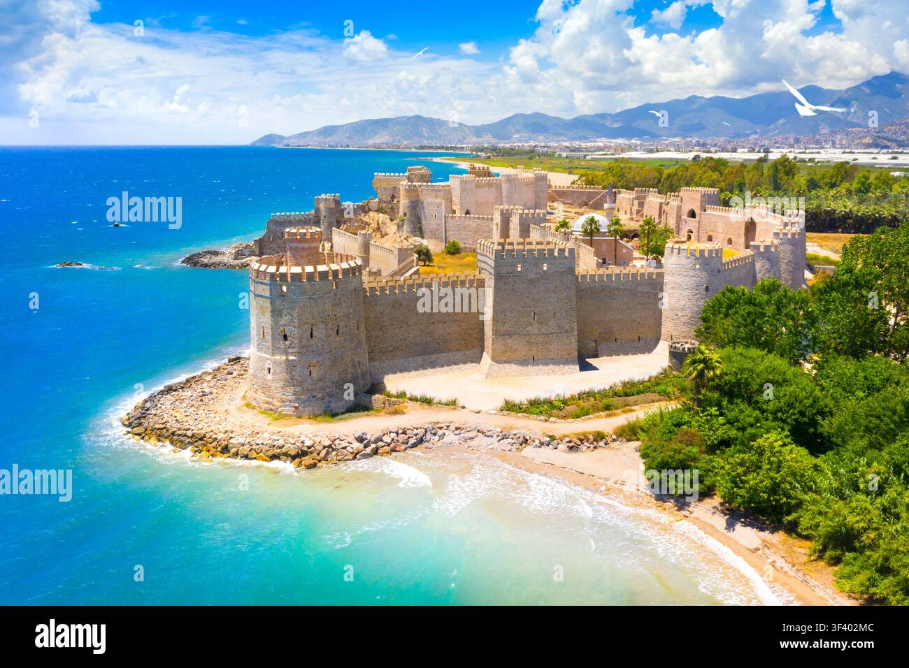 Vista panoramica del castello di Mamure nella città di Anamur, Turchia Foto Stock