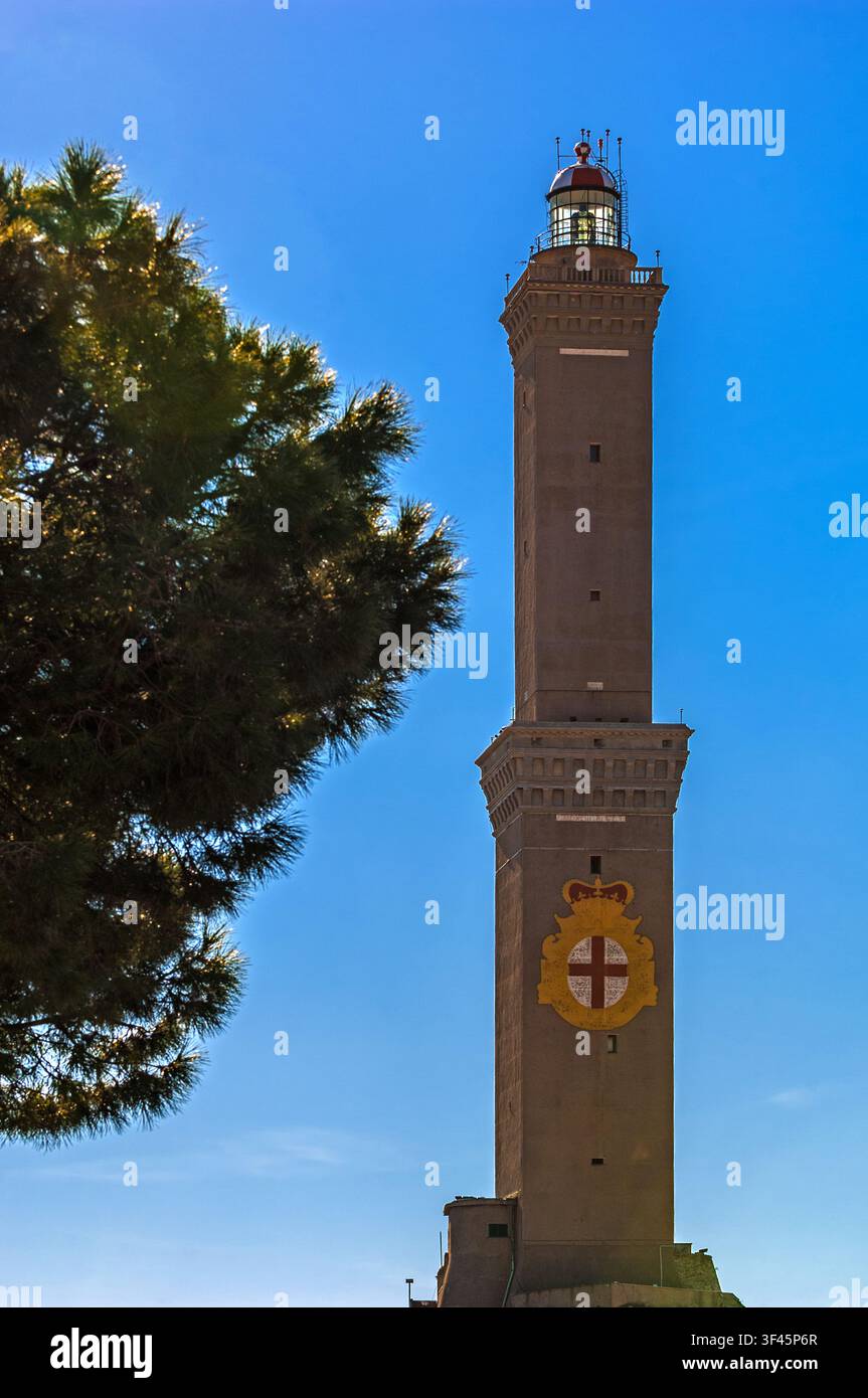 Italia Liguria Genova La Lanterna il faro della città Italia Liguria Genova La Lanterna il faro della città Foto Stock