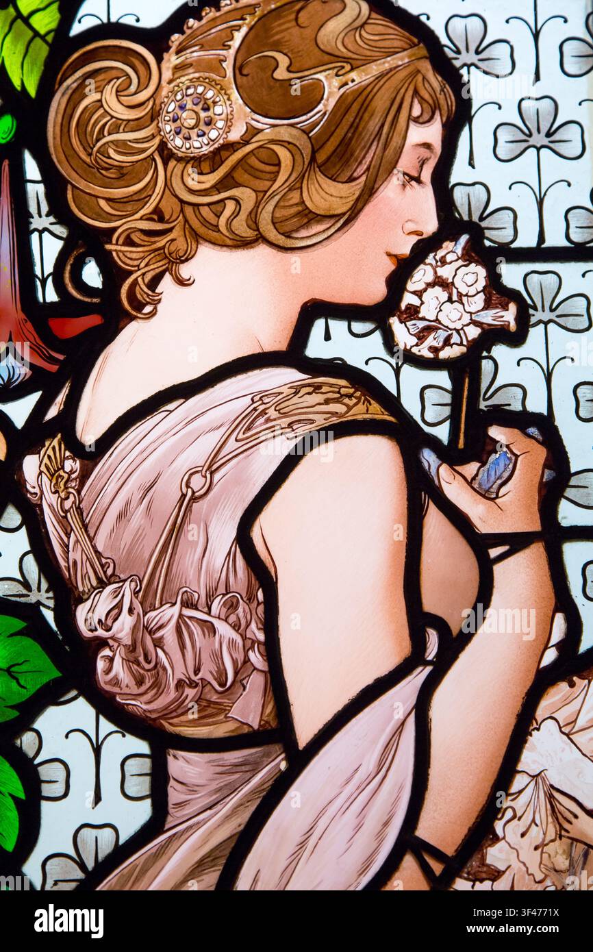 Spagna, Barcellona, dettaglio della decorazione modernista delle opere esposte al Museu Del Modernisme Català Foto Stock