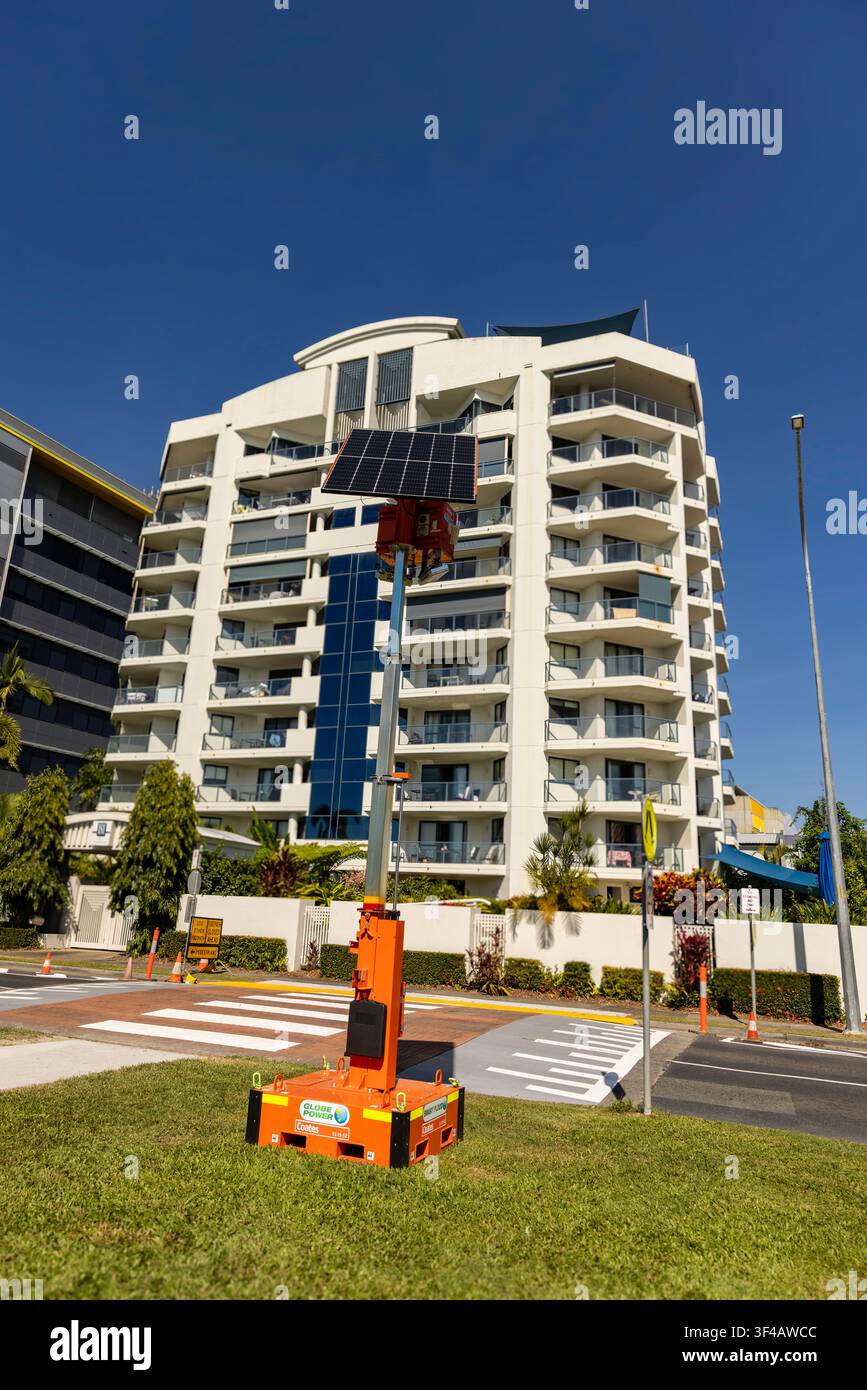 sole su globo di inondazione intelligente alimentazione luce solare per illuminare i passaggi per wombat appena costruiti luce solare per pedone come un passaggio costruito è proprio na Foto Stock