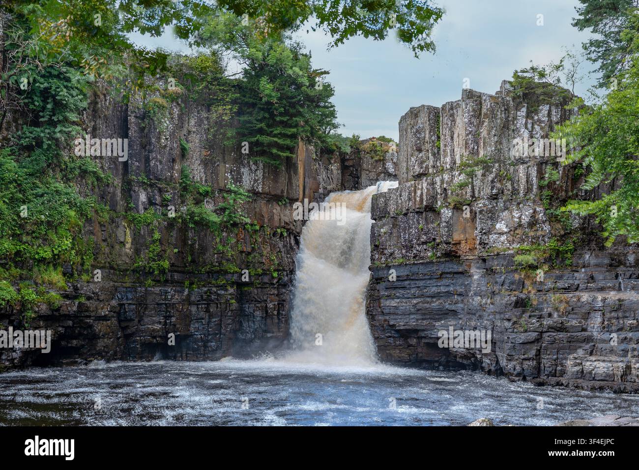 Cascata di High Force, Forest-in-Teesdale, Barnard Castle, Durham, Inghilterra Foto Stock