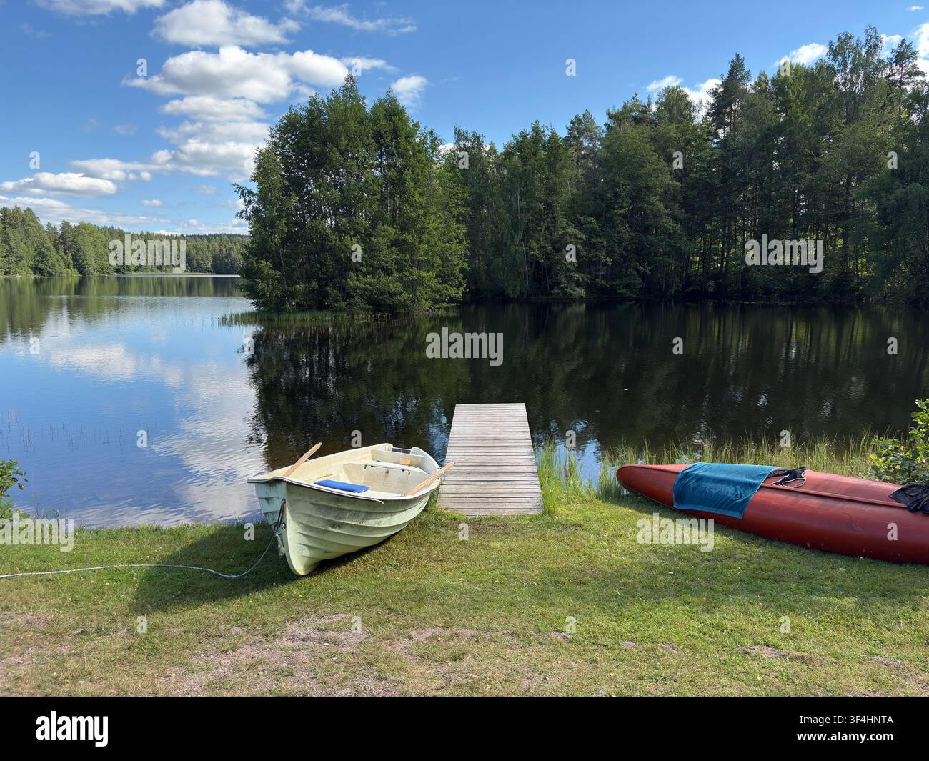 Verla 16 lug 2026, Finlandia: il villaggio storico del mulino di Verla, un sito Patrimonio dell'UNESCO unico situato a Kouvola, in Finlandia. - Immagine stock catturata con smartphone