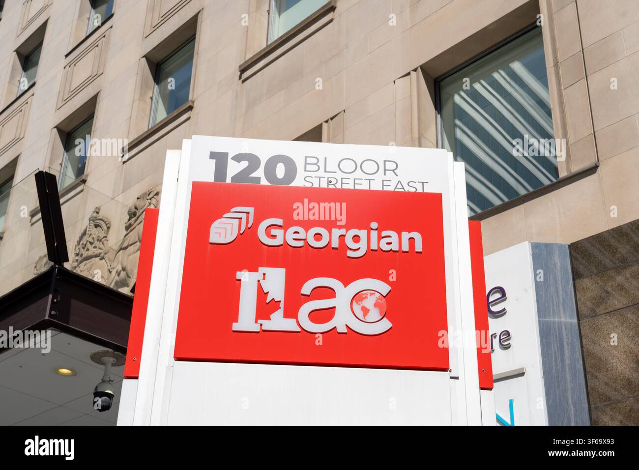Il campus di una partnership pubblico-privata tra il Georgian College e l'International Language Academy of Canada (ILAC) a Toronto Foto Stock