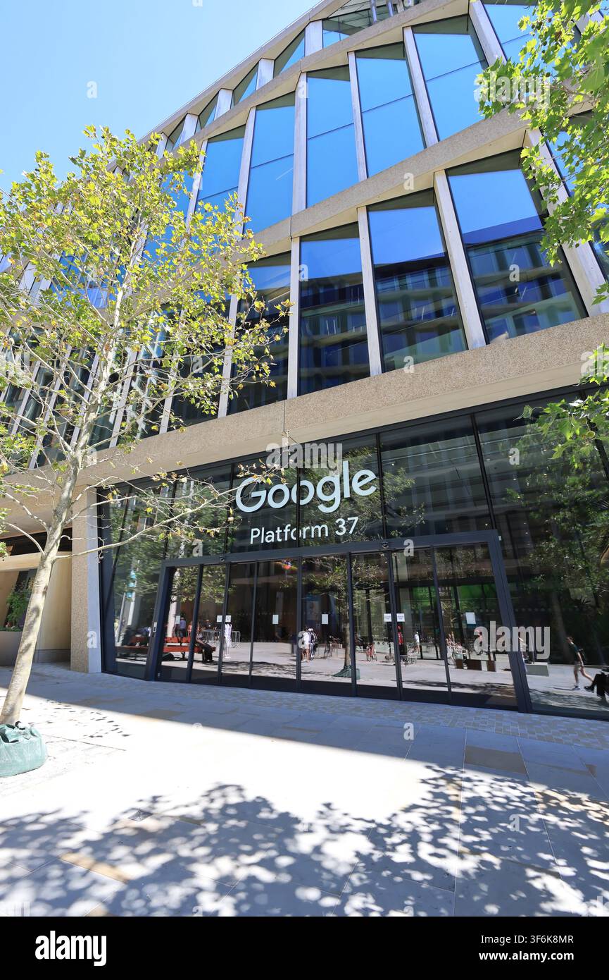 Nuova sede centrale di Google su Kings Boulevard a King Cross, nord di Londra, Regno Unito Foto Stock