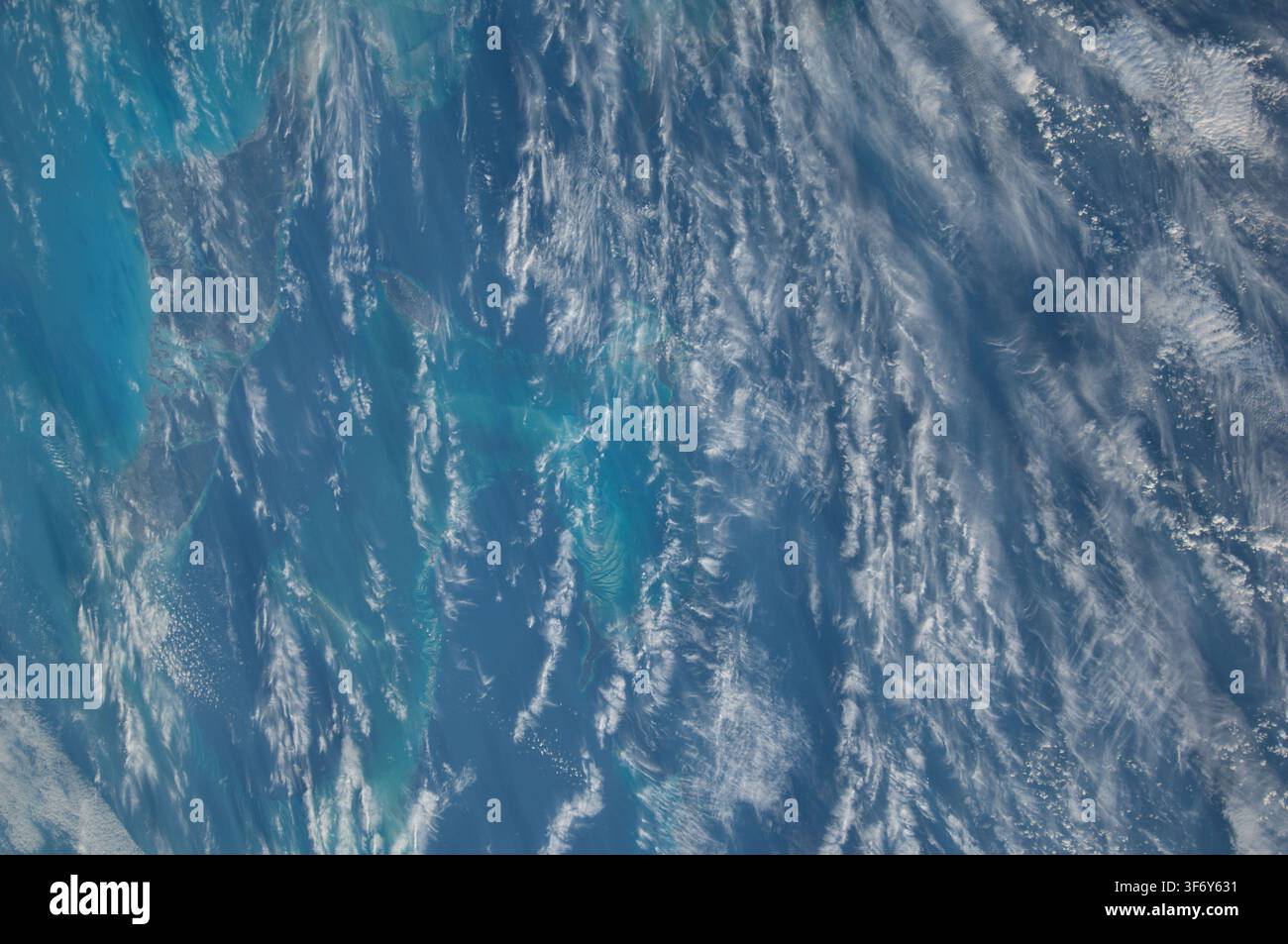 Osservazioni della Terra da parte dell'equipaggio della STS-130 durante il programma dello Space Shuttle. Foto Stock