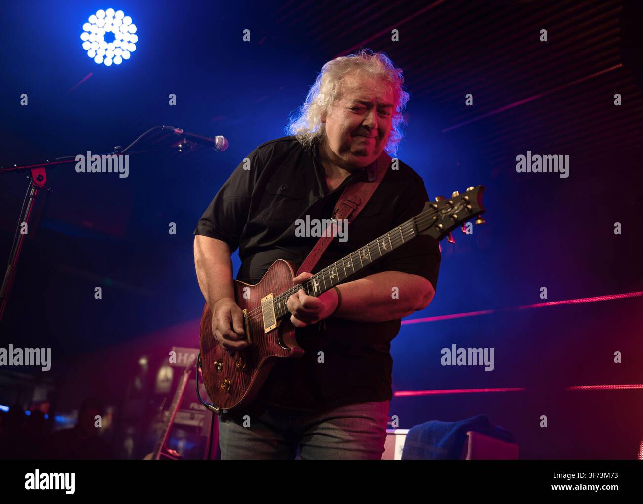 Bernie Marsden a Under The Bridge. Foto Stock