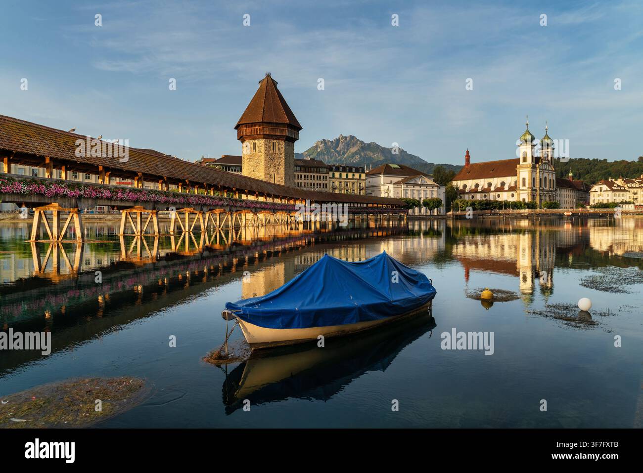 Lucerna, Svizzera, Ponte della Cappella, Lago di Lucerna, Rigi, Pilato Foto Stock
