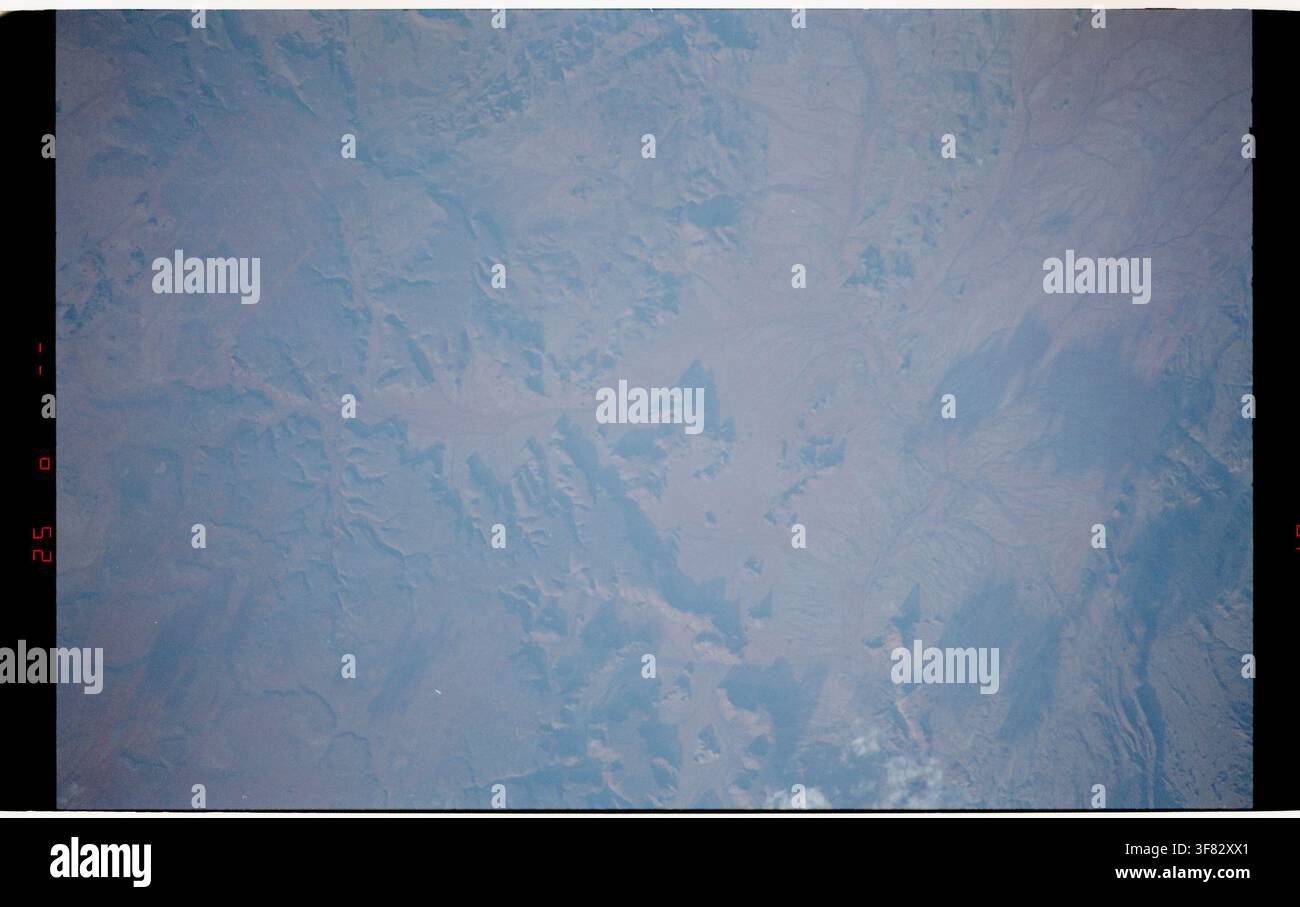 Osservazioni della Terra dalla navetta spaziale Atlantis (OV-104) durante la missione STS-46. Foto Stock