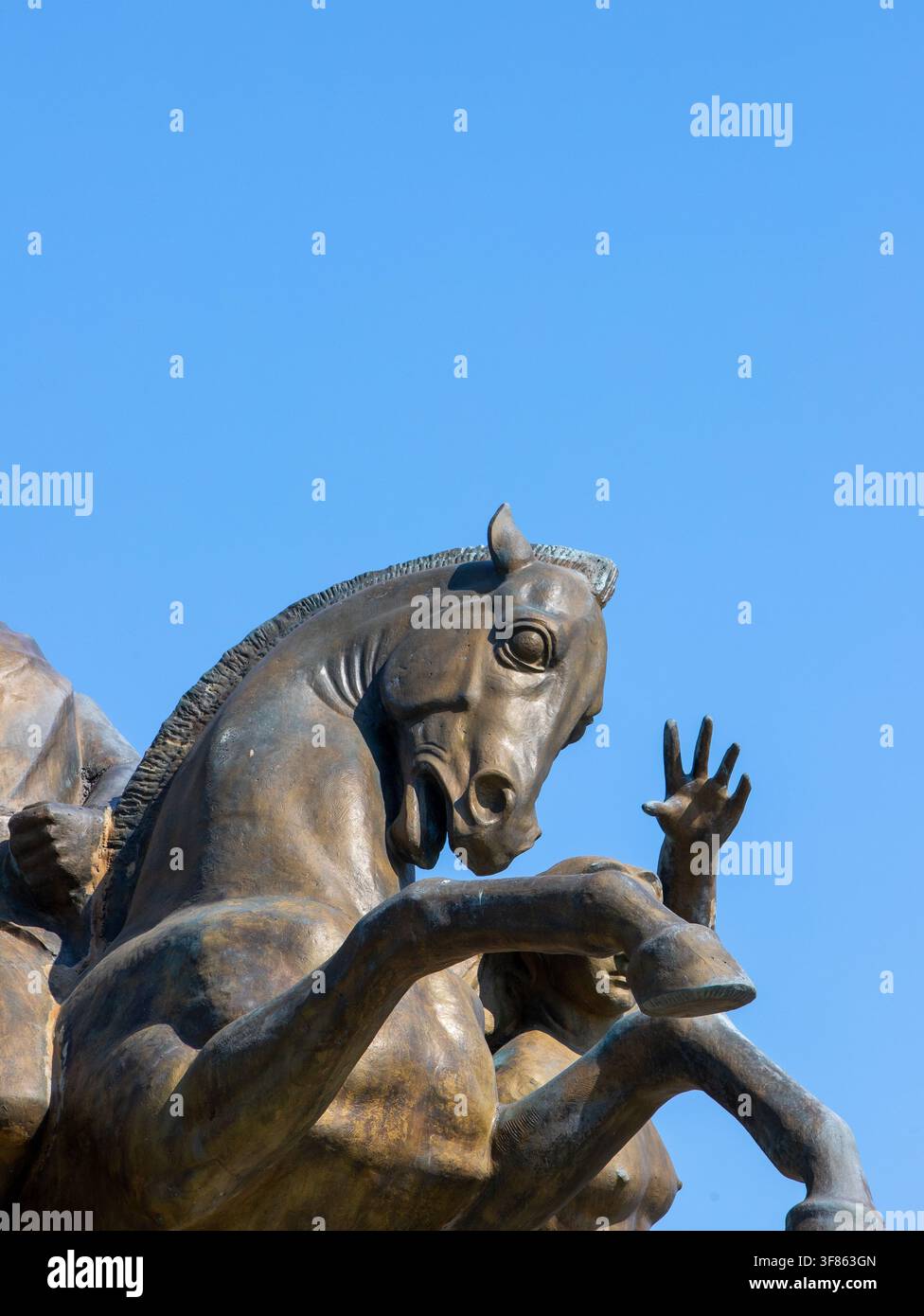 Monumento ad Atatürk ad Antalya, Turchia, un importante monumento nazionale dedicato a Mustafa Kemal Atatürk, fondatore della Repubblica Turca. Situato nella c Foto Stock