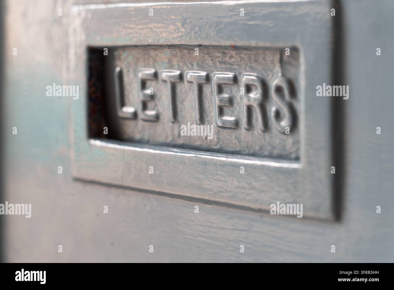 Una classica fessura per le lettere al The Hive, 8 Holyrood Street, uno spazio di lavoro di Team London Bridge situato vicino all'iconico London Bridge. Foto Stock