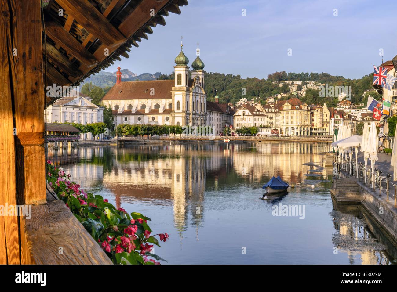 Lucerna, Svizzera, Ponte della Cappella, Lago di Lucerna, Rigi, Pilato Foto Stock