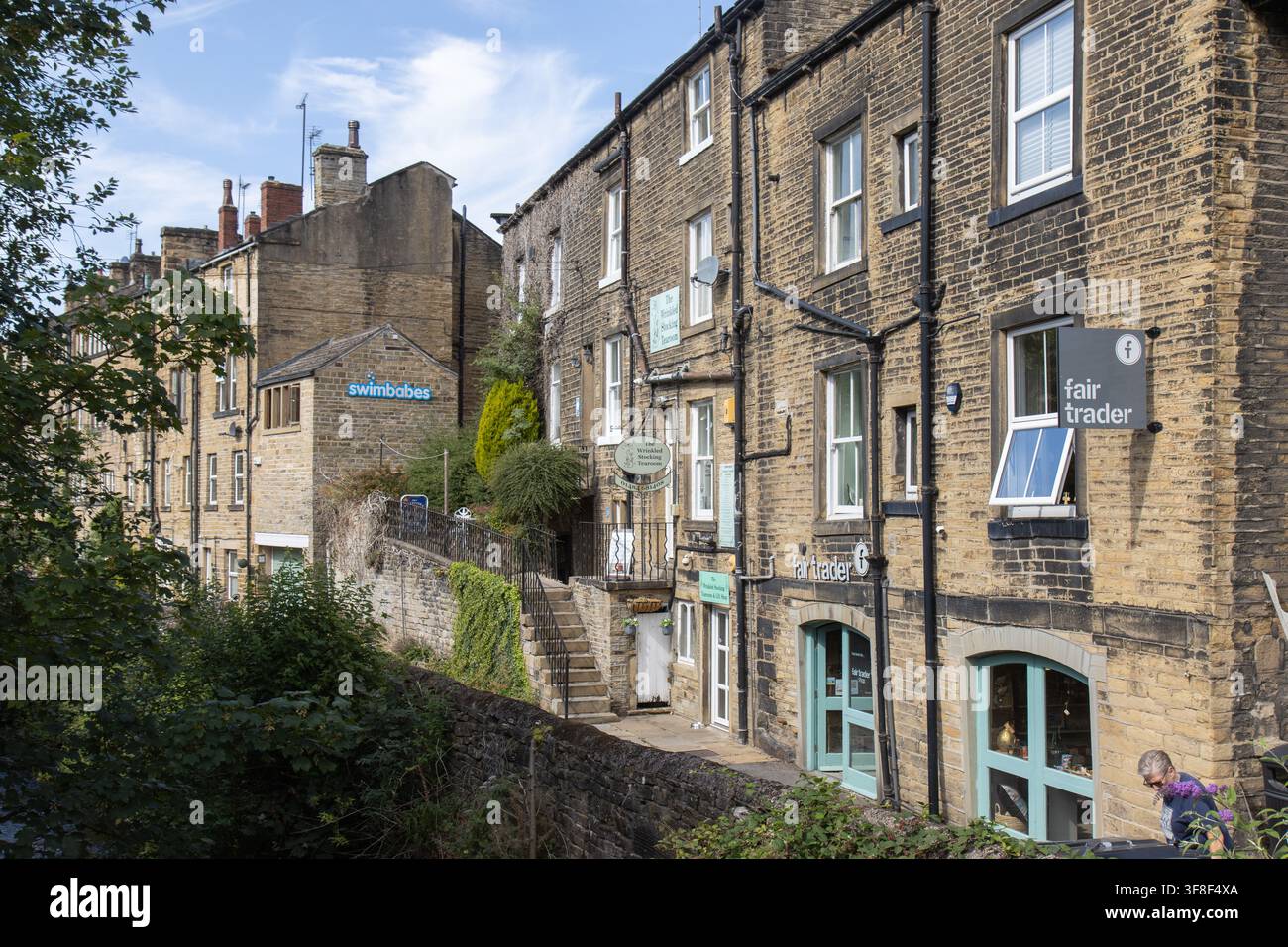Holmfirth e villaggio delle Pennine estate 2026 Foto Stock
