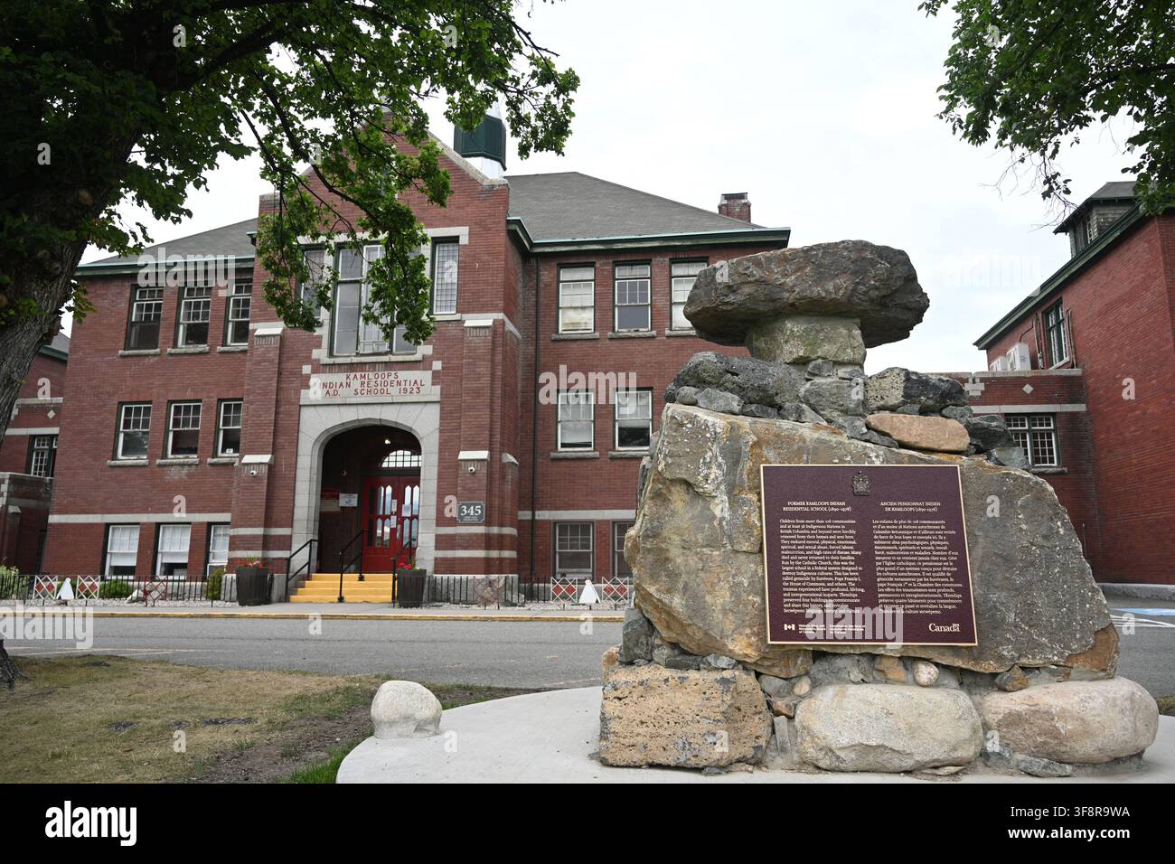 Kamloops, BC, Canada – 11 luglio 2026: Ex scuola residenziale indiana di Kamloops. Foto Stock