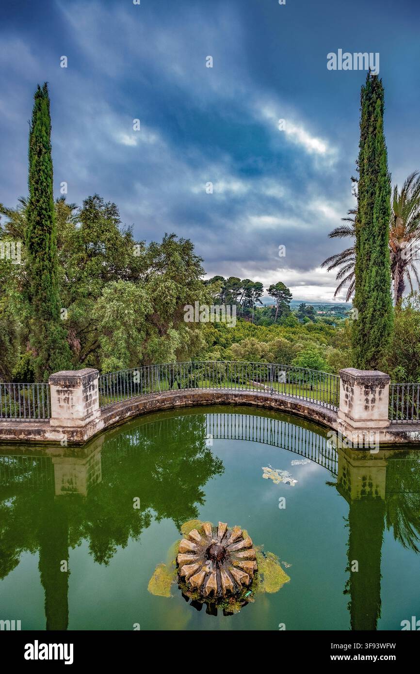 Italia Sardegna Sassari Monserrato Park Tower e serbatoio Foto Stock