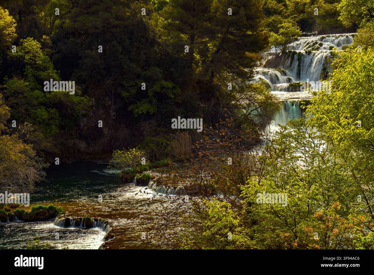 Dalmazia Croazia Parco nazionale di Krka - Skradin- Skradinski Buk waterfall Foto Stock