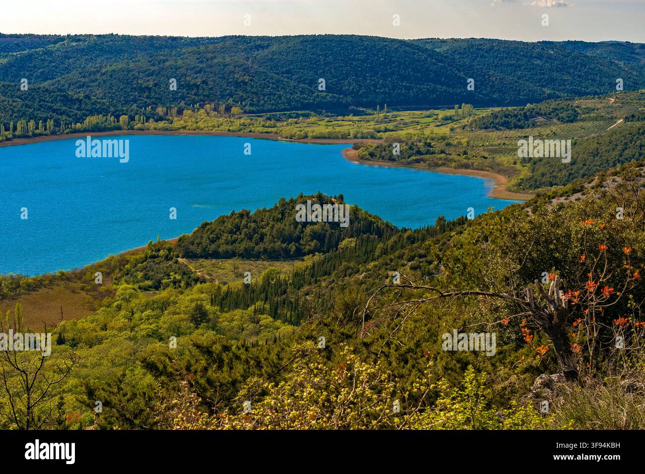 Dalmazia Croazia Parco nazionale di Krka - lago di Visovac Foto Stock