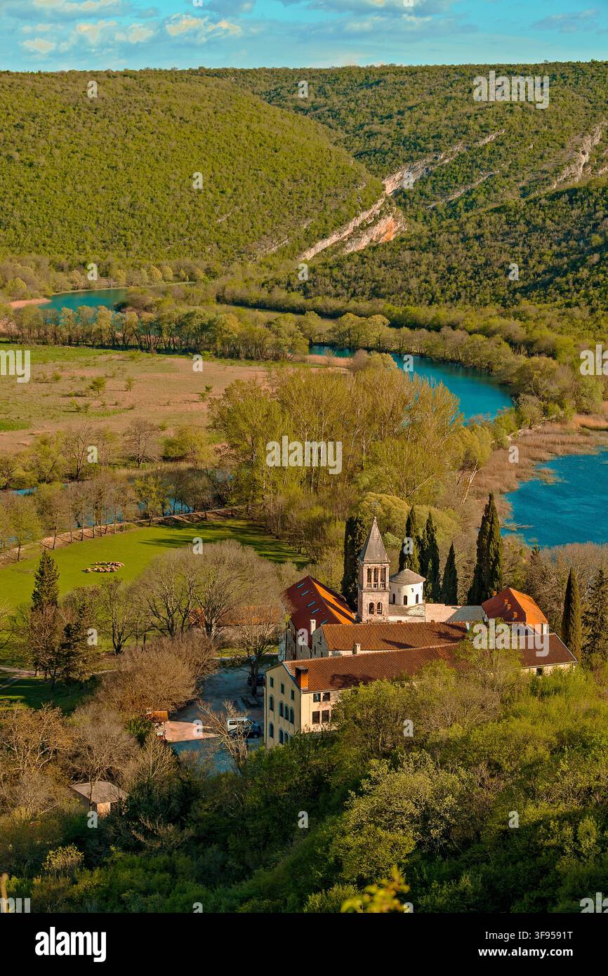 Dalmazia Croazia Parco nazionale di Krka Krka - monastero ortodosso Foto Stock