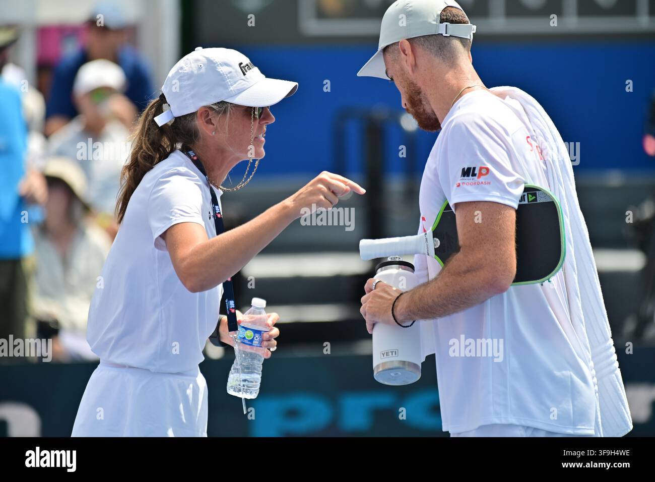 Quarti di finale di pickleball della Major League Newport Beach agosto 2026 Leigh Waters, la mamma di Anna Leigh con Staksrud come allenatore Foto Stock