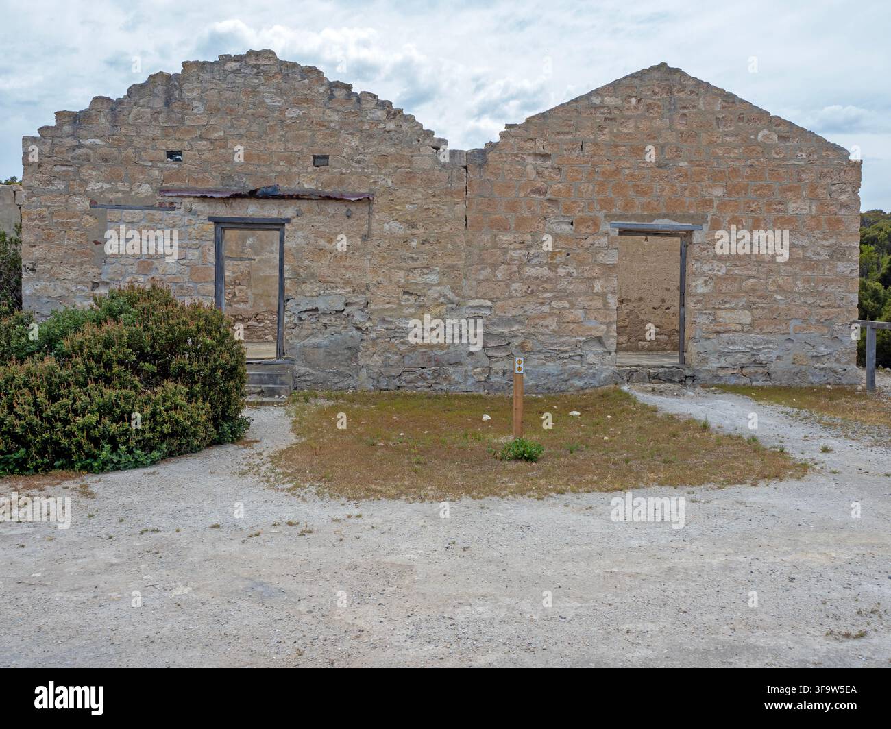 Edificio in rovina a Inneston, Parco nazionale Dhilba Guuranda-Innes Foto Stock
