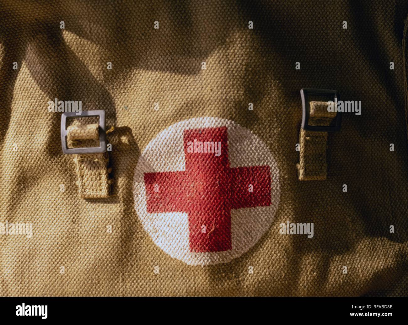 Medici della seconda guerra mondiale, borsa a tracolla in tela Foto Stock