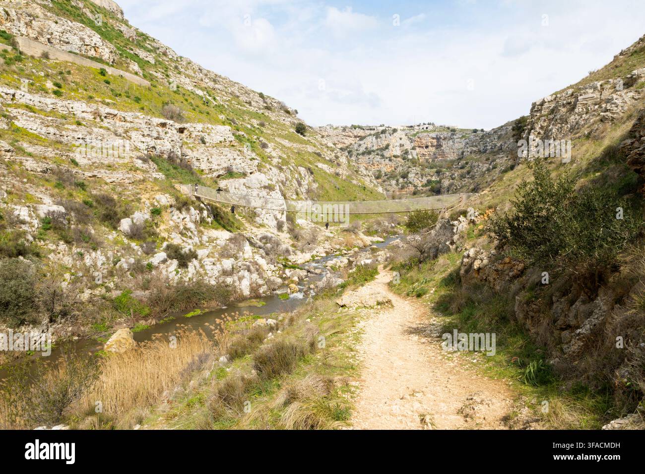 Matera - lo sguardo dalla valle. Foto Stock