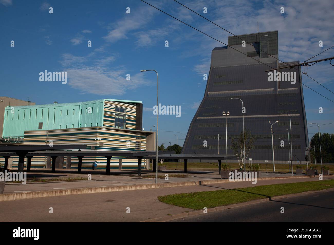 edificio tecnico e infrastrutturale della Biblioteca nazionale della Lettonia (Latvijas Nacionālā bibliotēka) Foto Stock
