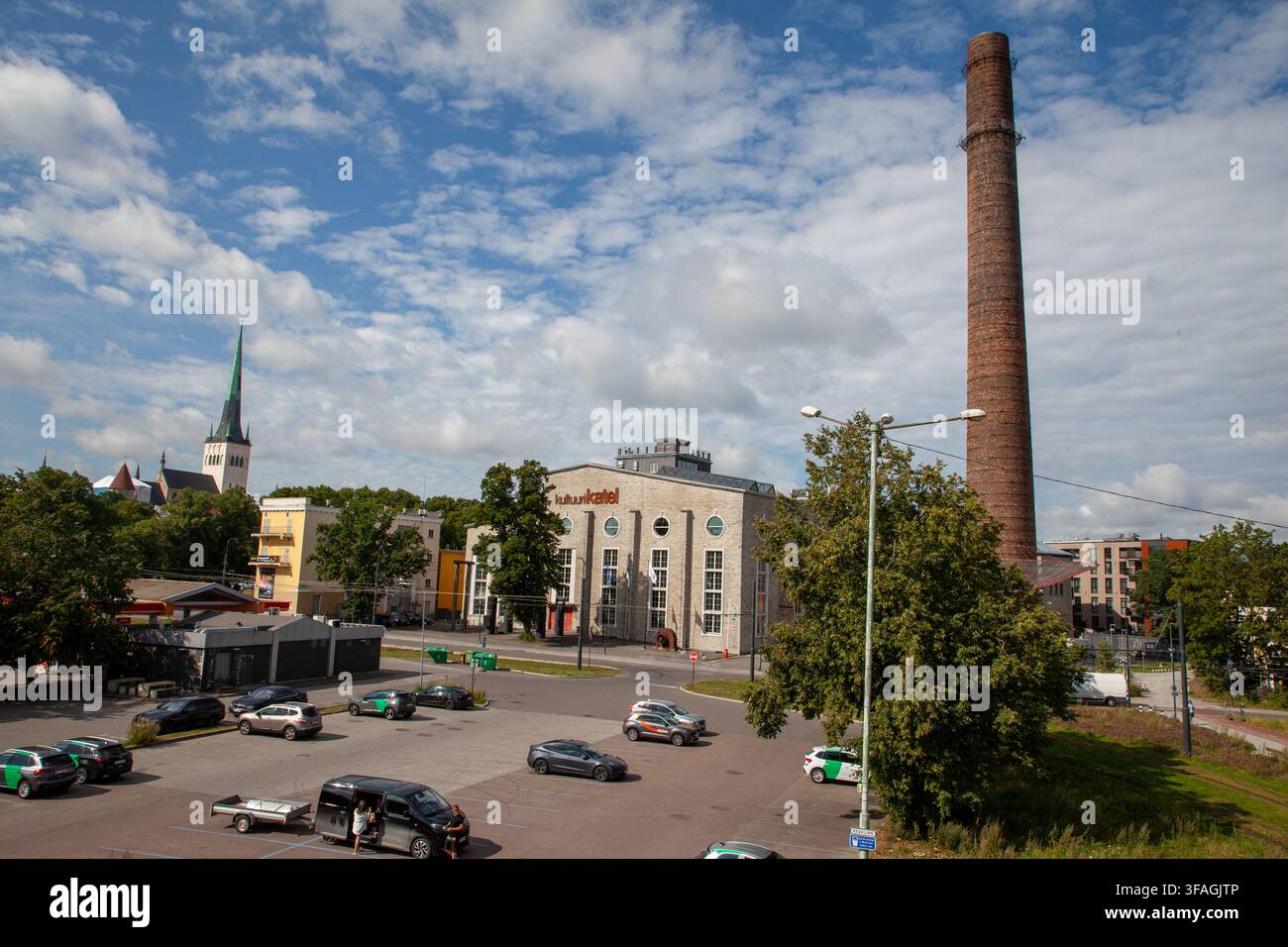 Kultuurikatel (il Tallinn Creative Hub), un centro culturale e creativo multifunzionale ospitato in una ex centrale elettrica a Tallinn, in Estonia Foto Stock