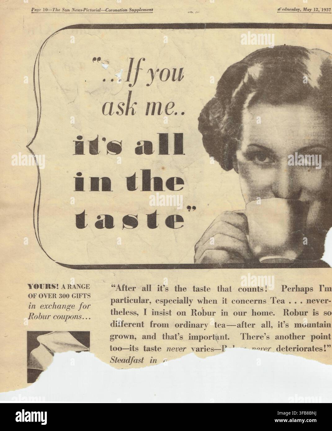 Supplemento di incoronazione del Sun News-Pictorial del maggio 1937, pagina 10, con una pubblicità illustrata di grande formato per il tè Robur. Foto Stock