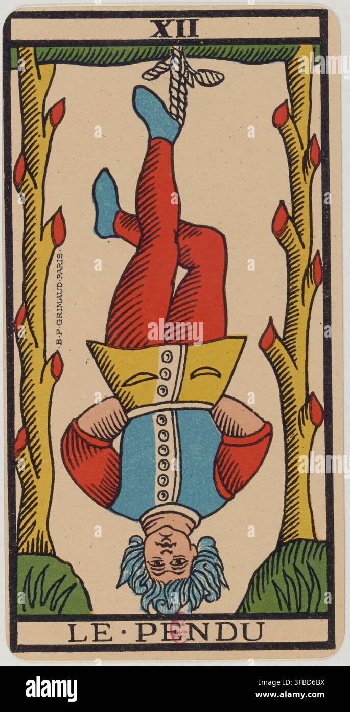 Una stampa del 1930 di una carta dei tarocchi che rappresenta "L'appeso", pubblicata. Foto Stock