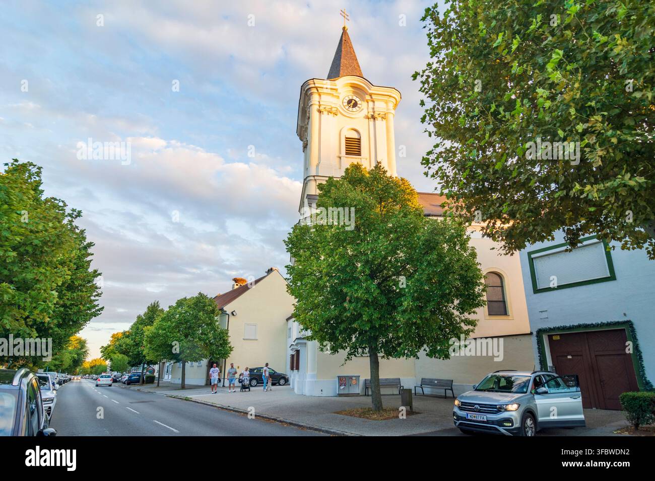 chiesa Podersdorf am See Podersdorf am See lago di Neusiedl lago di Neusiedl Burgenland Austria Foto Stock