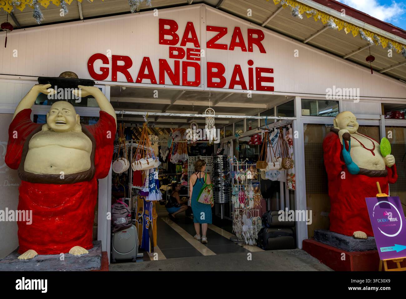 Mauritius, costa nord, distretto di Rivière du Rempart, Grand Baie, il grande bazar Foto Stock