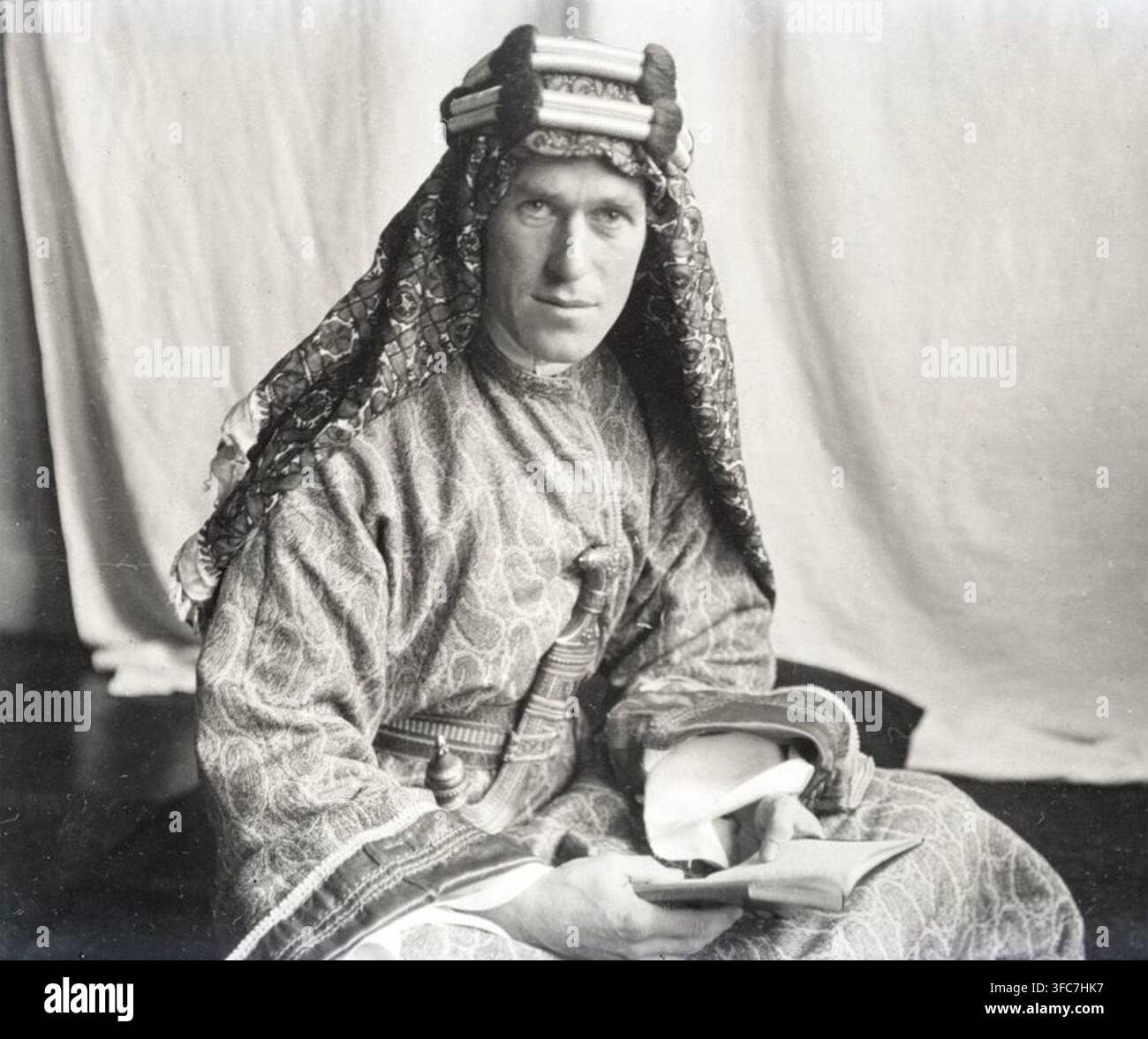 T.E.LAWRENCE (§888-1935) ufficiale dell'esercito britannico in abiti beduini Foto Stock