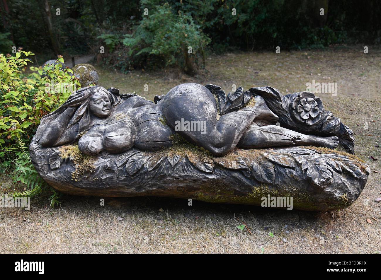 Scultura in legno Madre Terra Foto Stock