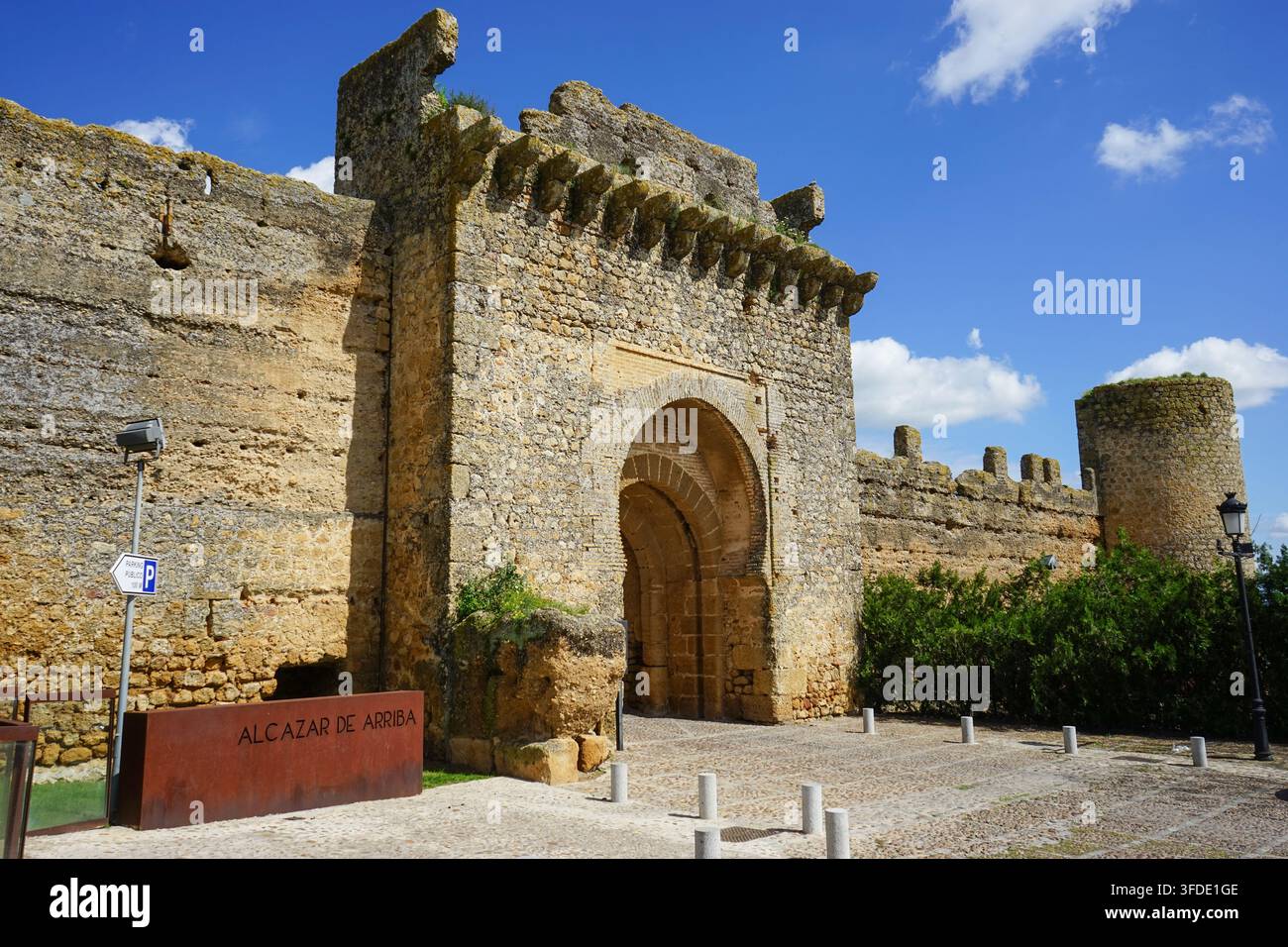 Porta di Marchena all'Alcázar de Arriba, Carmona, Andalusia, Spagna Foto Stock