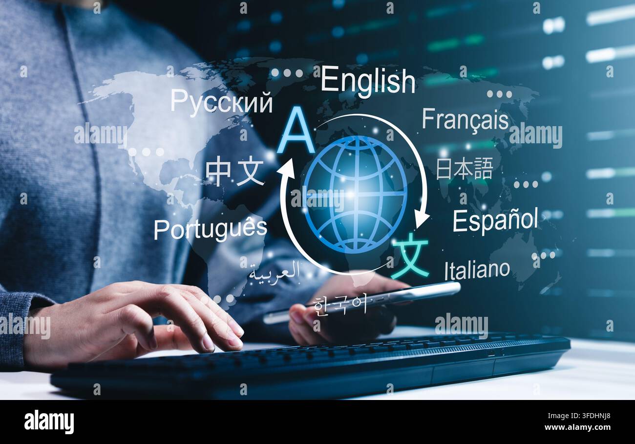 Concetto di traduzione linguistica e comunicazione multilingue globale. Donna che digita su una tastiera con globo, icone di testo vocale multilingue, vocabolario Foto Stock