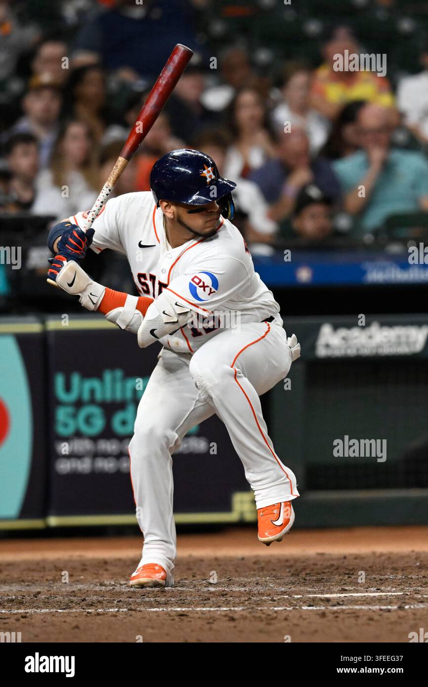 Il terzo difensore degli Houston Astros, Isaac Paredes (15), batte nel sesto inning durante una partita MLB contro i Chicago White Sox martedì 1 settembre 2026 al Daikin Park di Houston, Texas. I White Sox hanno sconfitto gli Astros 5-1. (Tom Walko/Image of Sport) Foto Stock