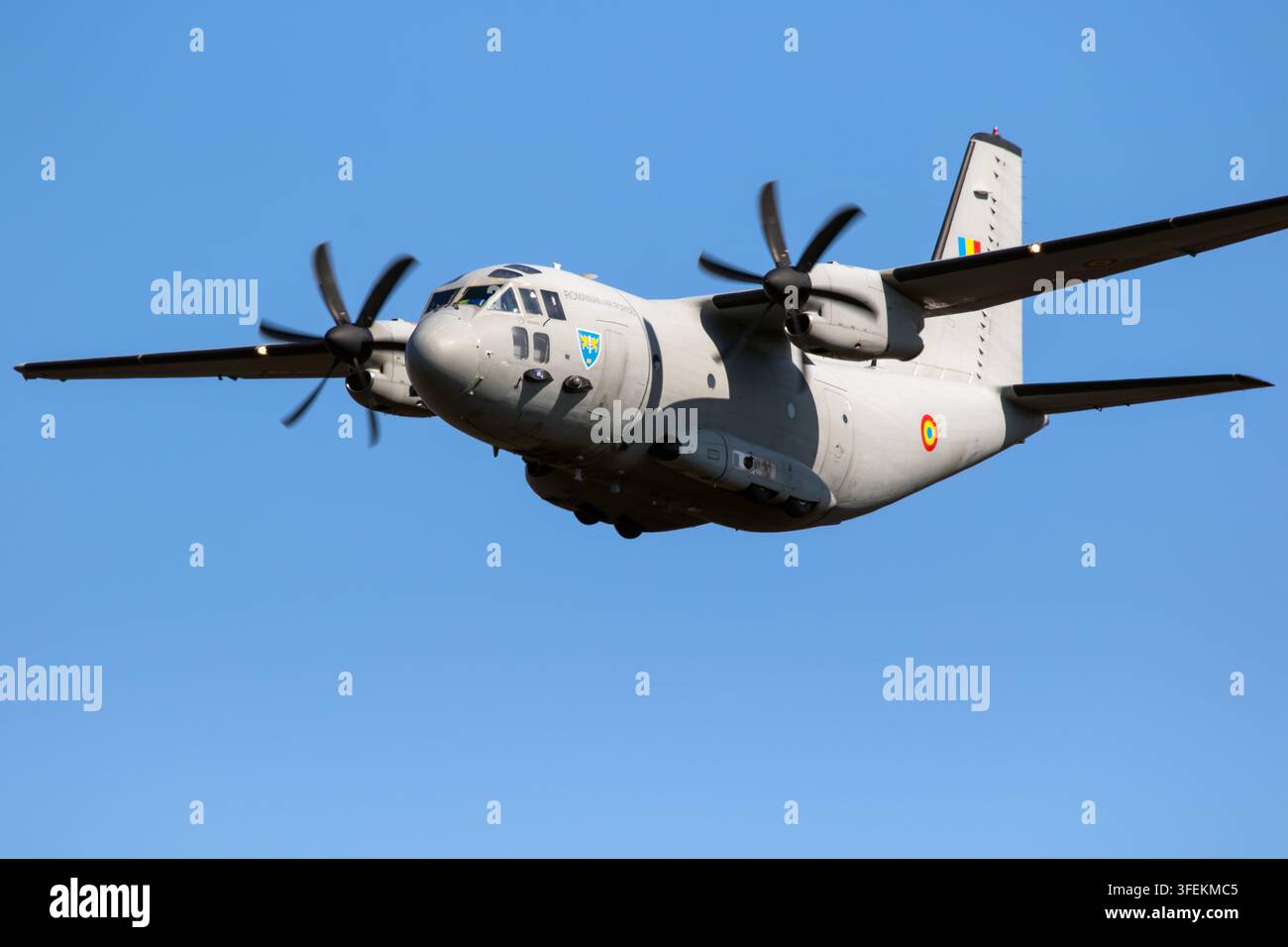 Aereo da trasporto Alenia C-27J Spartan dell'Aeronautica rumena in volo. Paesi Bassi – 21 settembre 2024 Foto Stock