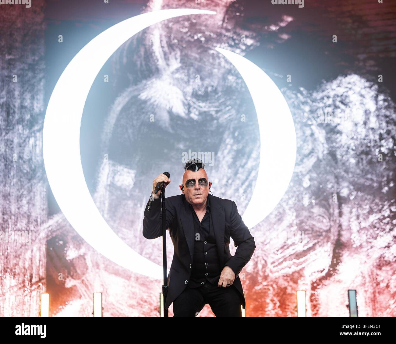 Maynard James Keenan in concerto sul palco Foto Stock