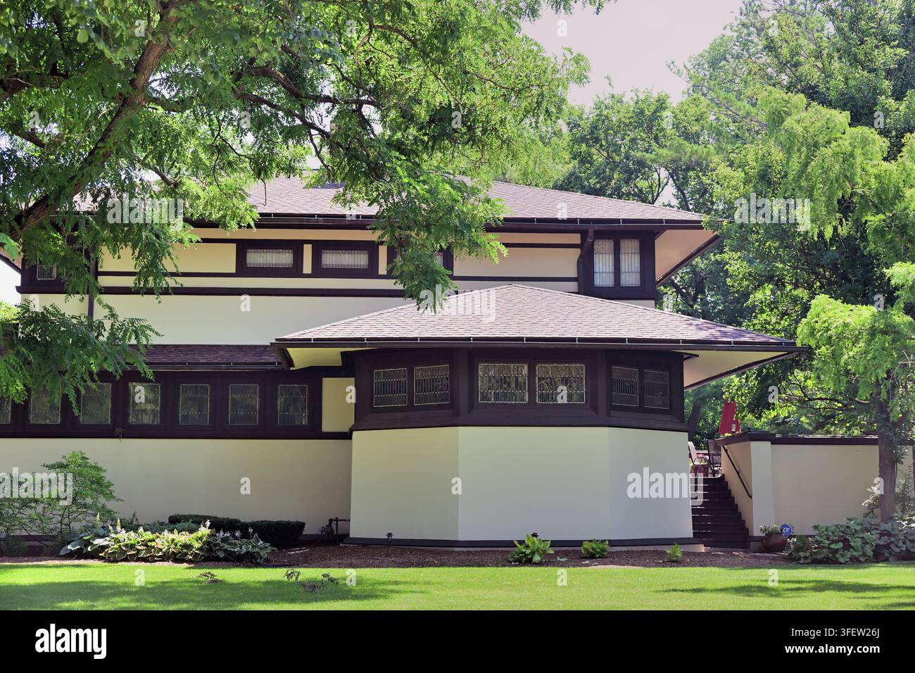 Elmhurst, Illinois, USA. Una vista laterale della casa Frank B. Henderson, progettata da Frank Lloyd Wright, fu completata nel 1901. Foto Stock
