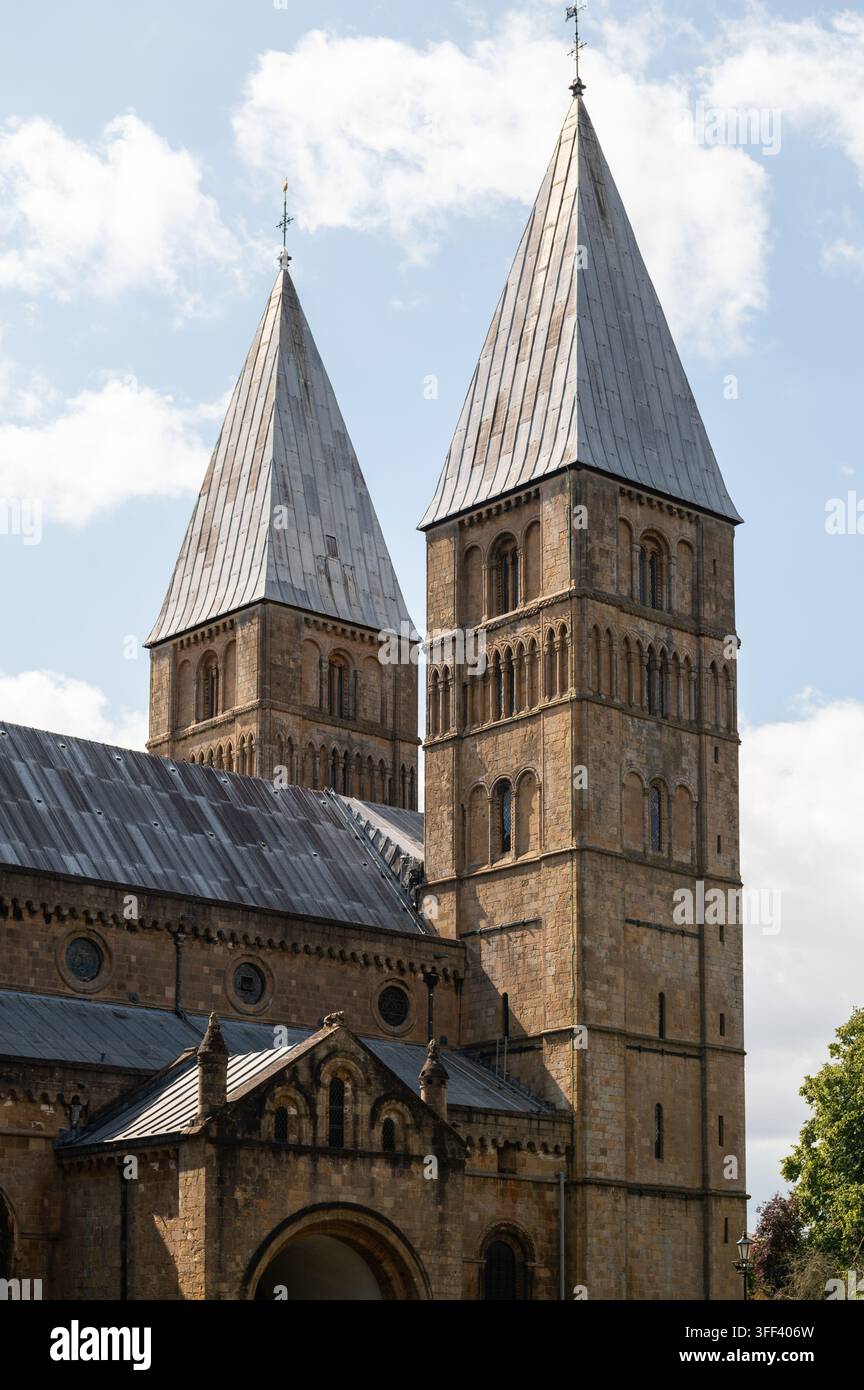 Southwell Minster, Southwell, Nottinghamshire. Scattata il 22 agosto 2026 Foto Stock